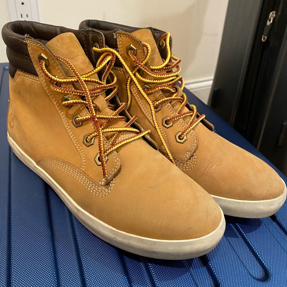 TIMBERLAND Cognac Lace Up Boots